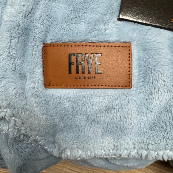 Frye Blue Silky Soft Queen / Full Blanket Fleece Plush 90 x 90 in. Leather Patch - Picture 2 of 9